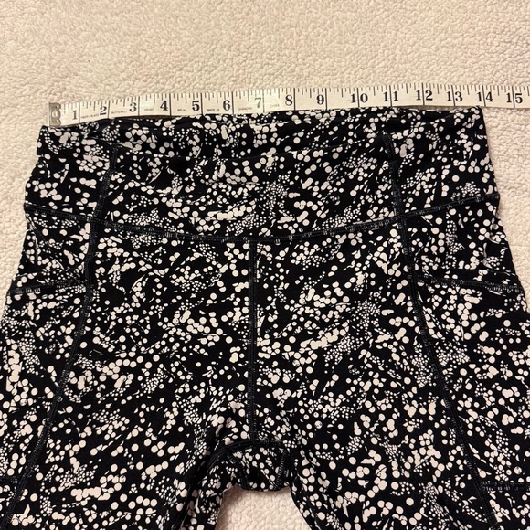 Lululemon Tight Stuff Tight II *25" Chirasu Black White Leggings - Picture 7 of 14